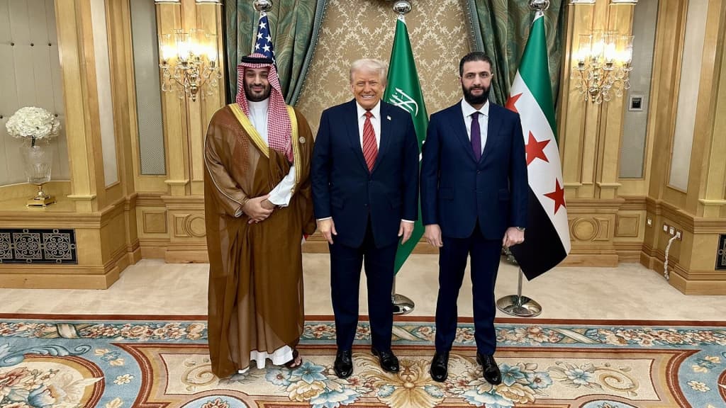 Tramp Saudiya Arabistoniga pul va tinchlik bilan tashrif buyurdi