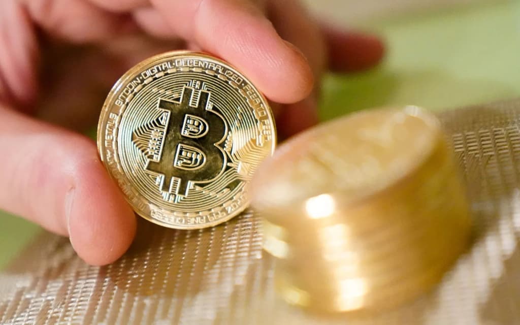 Jahondagi barcha bitkoinlar qiymati Google’dan qimmatroq aktivga aylandi