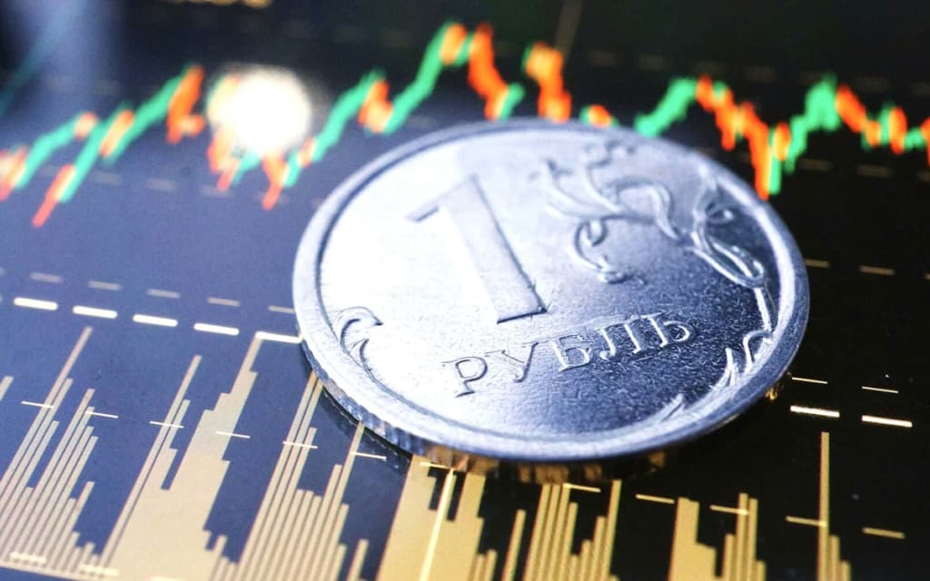 Rossiyada rublni zaiflashtirish orqali byudjetni to‘ldirish rejasi muhokamada