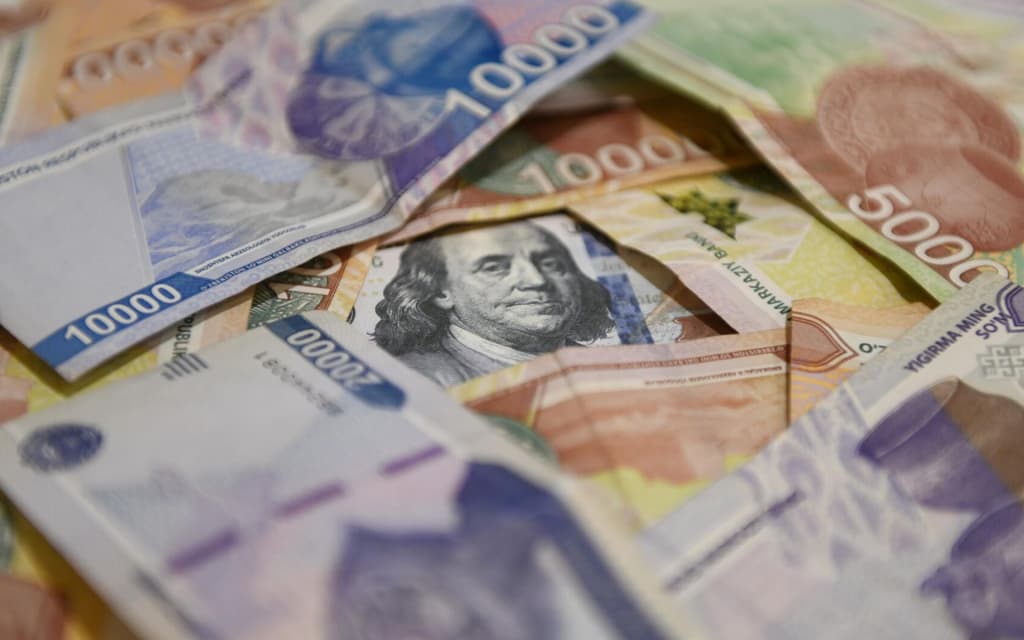 Dollar so‘mga nisbatan 5 oylik minimumga tushdi