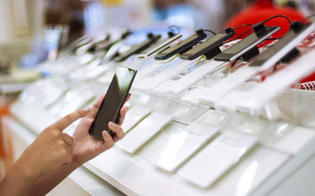 Хитойдан АҚШга смартфон экспорти 2011 йилдан буён энг қуйи даражага тушди