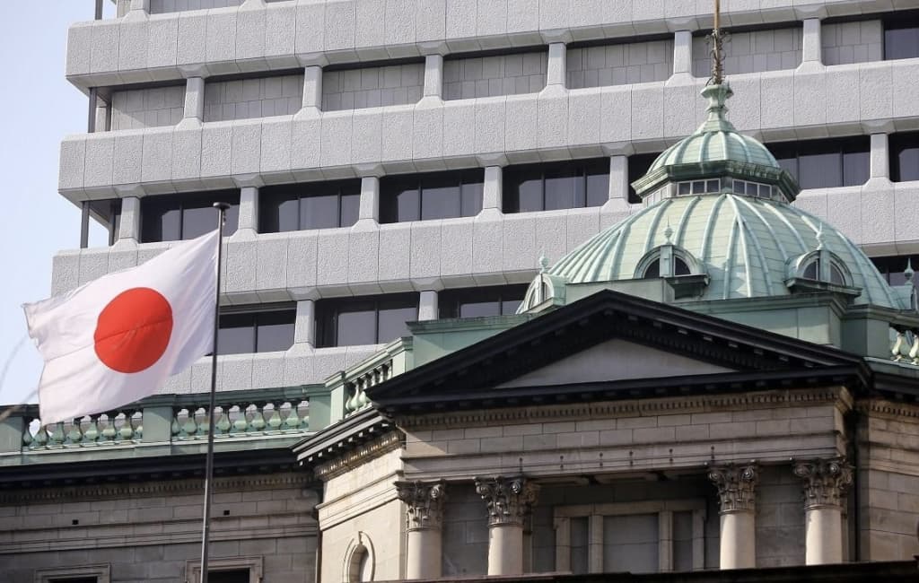 Yaponiya 34 yillik yetakchilikdan so‘ng tashqi aktivlar bo‘yicha o‘rnini Germaniyaga bo‘shatdi