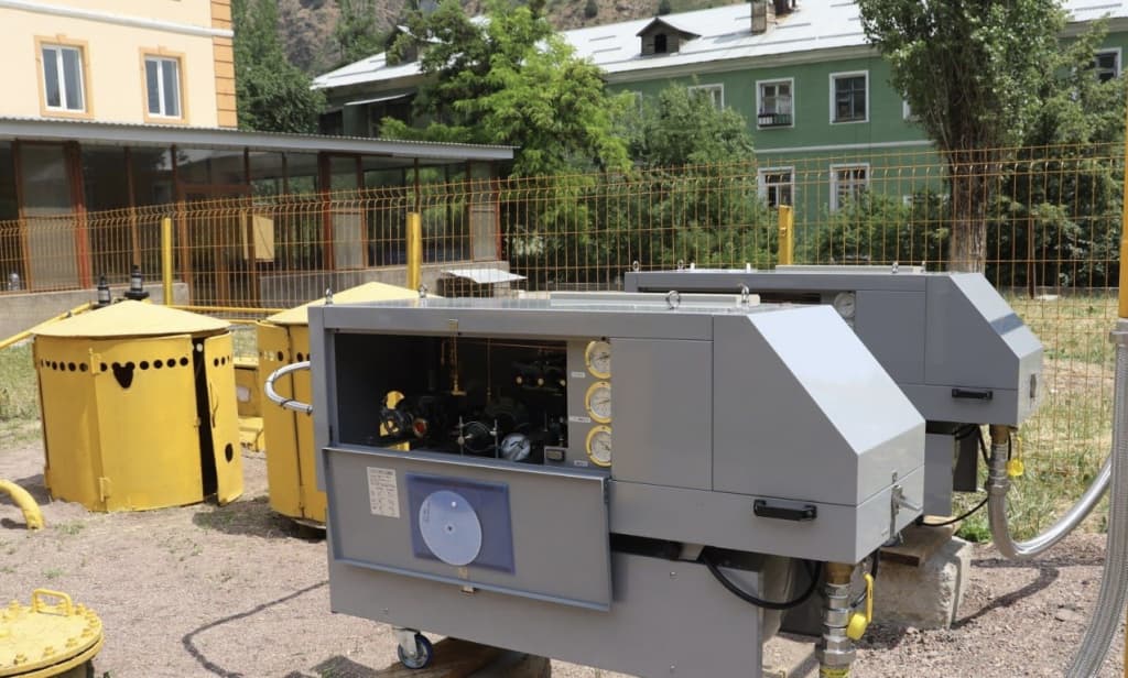 Angrenda sintetik metan ishlab chiqaruvchi birinchi qurilma ishga tushirildi