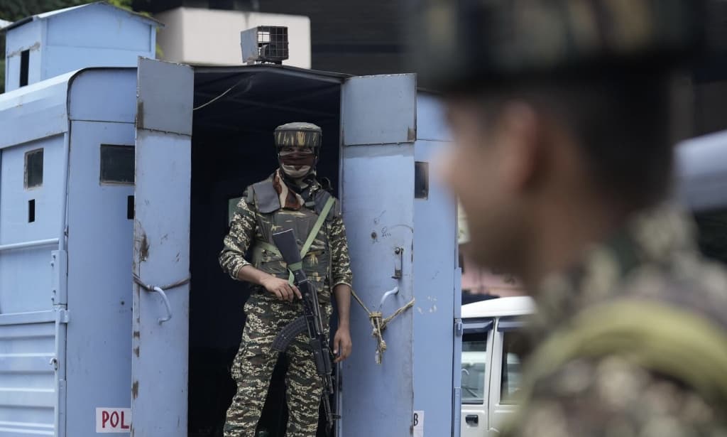 Pokistonda zilzila paytida 200 dan ortiq mahbus qamoqxonadan qochdi