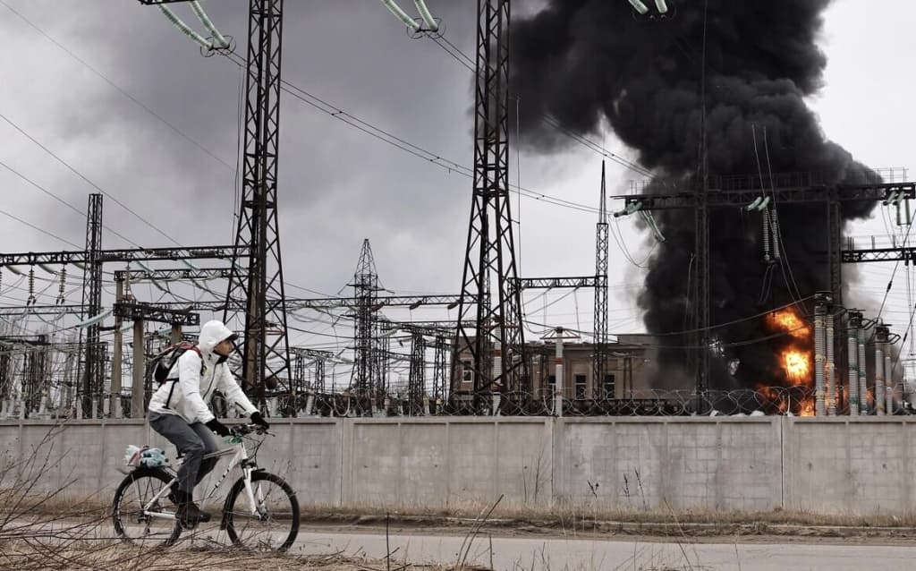 Ukraina dron hujumlari ishg‘ol etilgan hududlarda 1 millionga yaqin odamni elektr energiyasiz qoldirdi