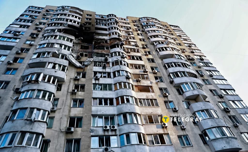 Rossiyaning Kiyevga raketalar va dronlar bilan zarba berishi oqibatida 4 kishi halok bo‘ldi