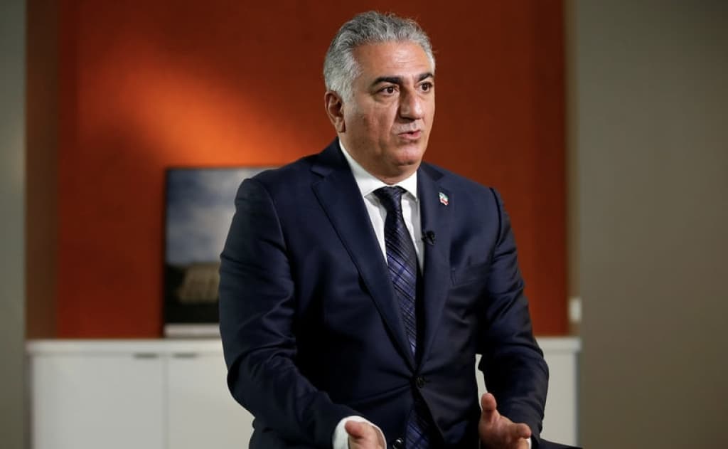 Rizo Pahlaviy Isroil hujumidan so‘ng Erondagi rejimni ag‘darmoqchi