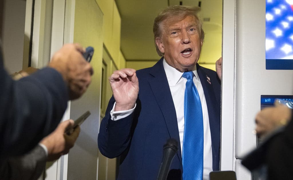 Tramp Eron yadroviy ob’ektlariga zarba berish ehtimolini ko‘rib chiqmoqda