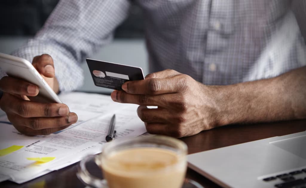 Расмий даромади йўқ фуқароларга кредит олиш имконияти очилмоқда