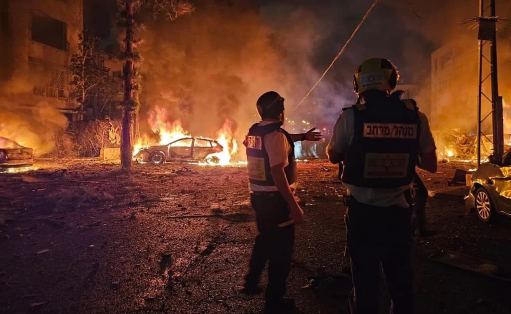 Eron AQSH zarbalariga javoban Isroilga 40 ta raketa uchirdi