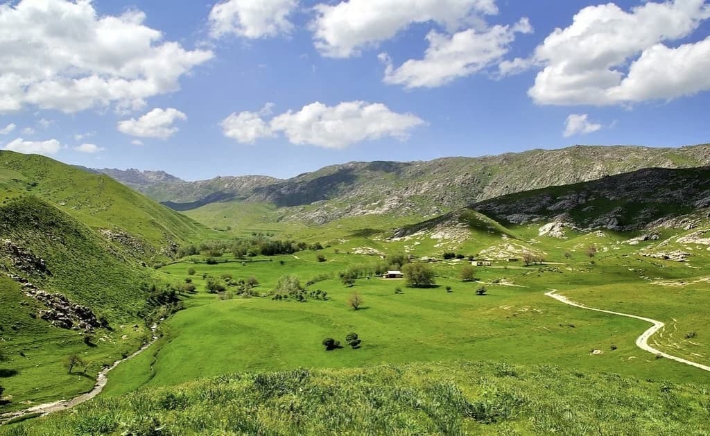 O‘zbekistonda dam olish kunlari havo iliq va quruq bo‘ladi