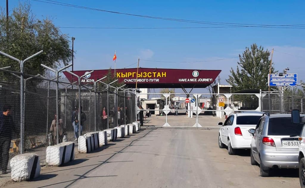 «Do‘stlik» chegara postida elektron navbat tizimi joriy etiladi