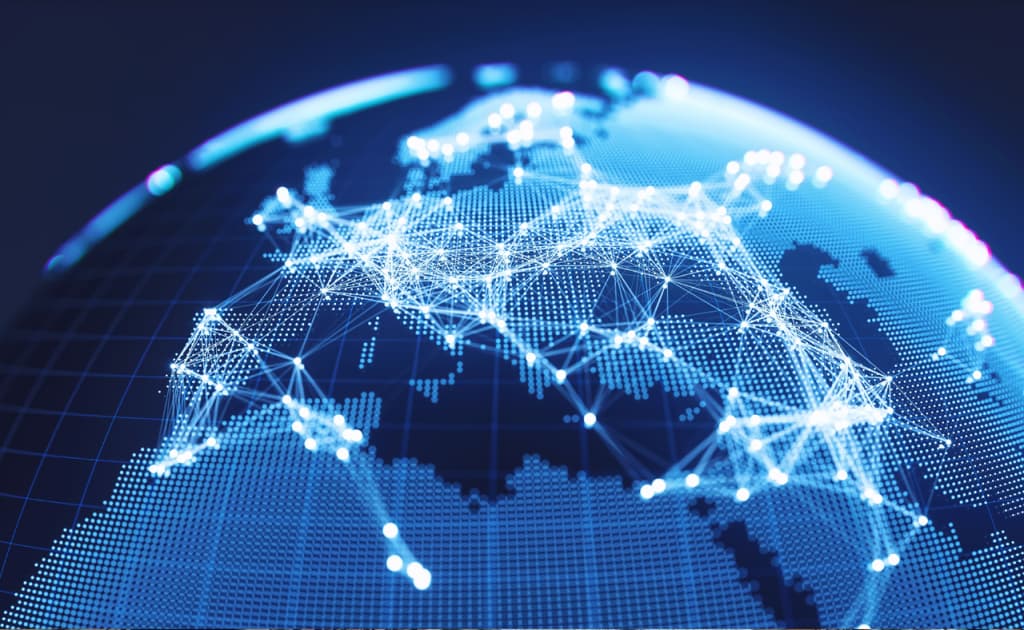 Tramp Yevropa internetini o‘chirishi mumkin – Politico