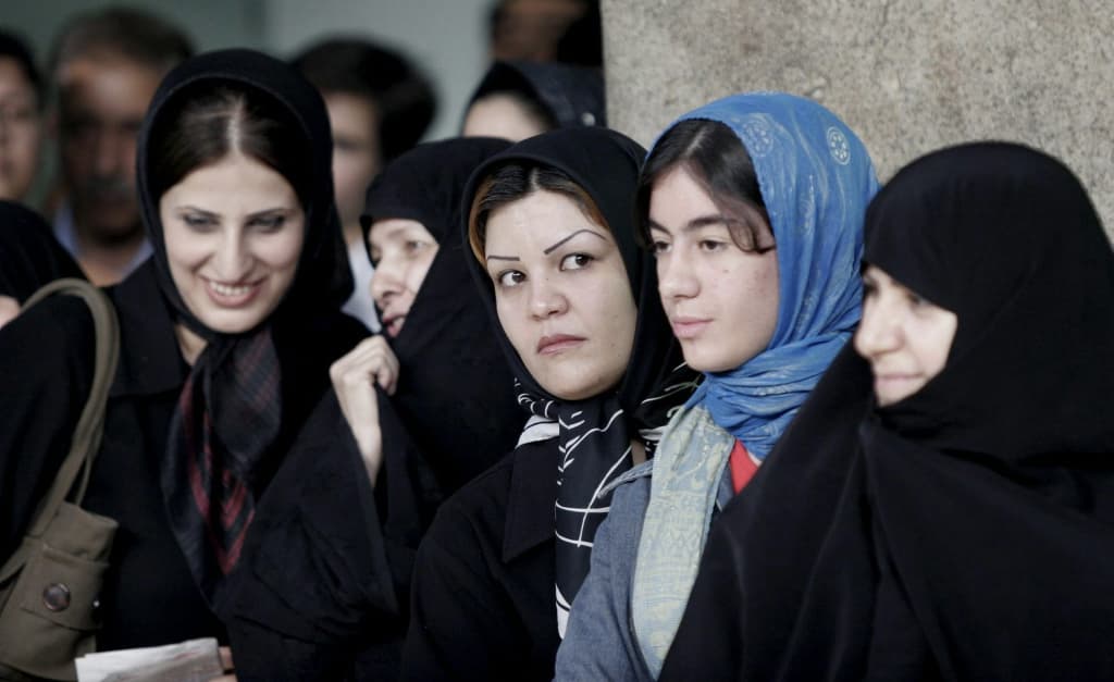 Eron fuqarolarining O‘zbekistonga vizasiz kirishi muhokama qilinmoqda