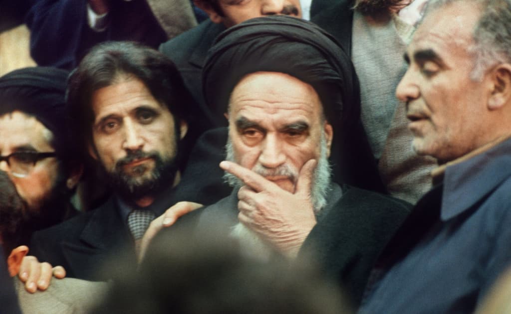 Abadiy inqilob: AQSH va Eron qanday do‘st tutingan, keyin nega dushmanlashgan?