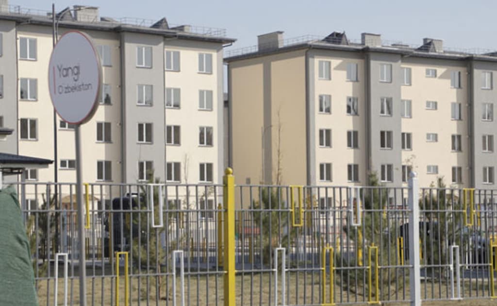 Urganchda ikki o‘quvchi qiz ko‘p qavatli uydan o‘zini tashlab, halok bo‘ldi