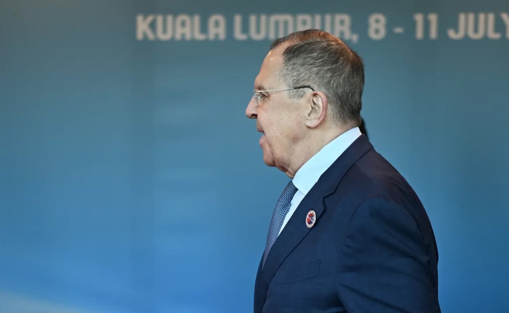 Lavrov ham Tramp kabi «katta syurprizlar»ni va’da qildi