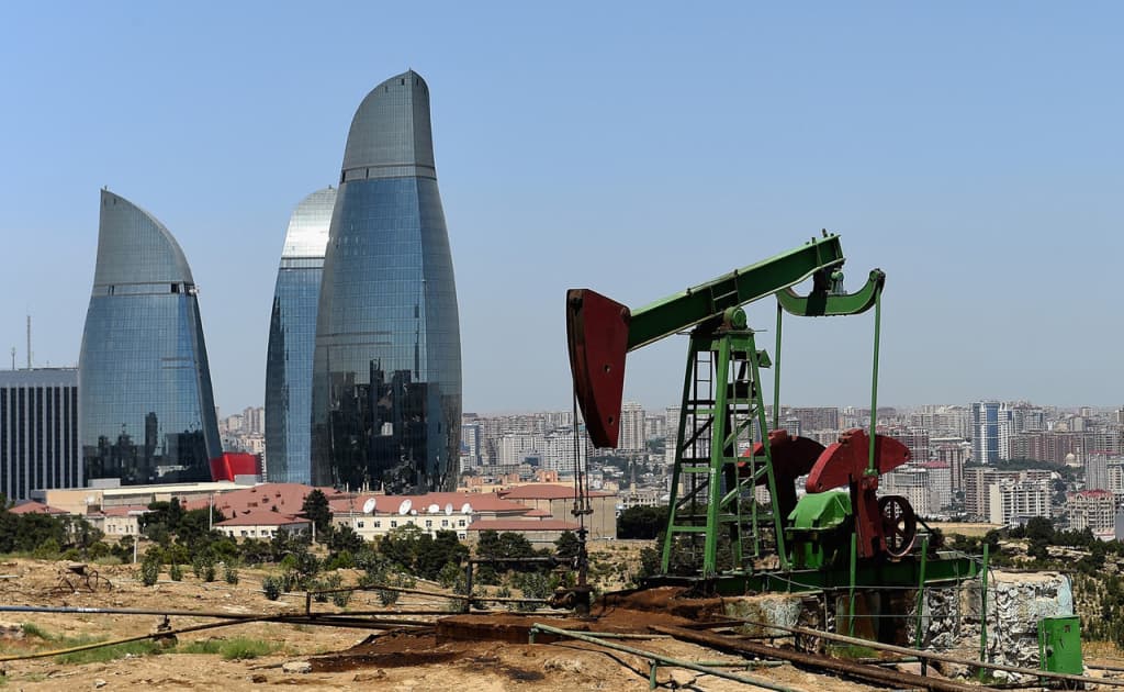 Ozarboyjon va Qozog‘iston Yevropa neft bozorida Rossiya o‘rnini egallashi mumkin — OPEC