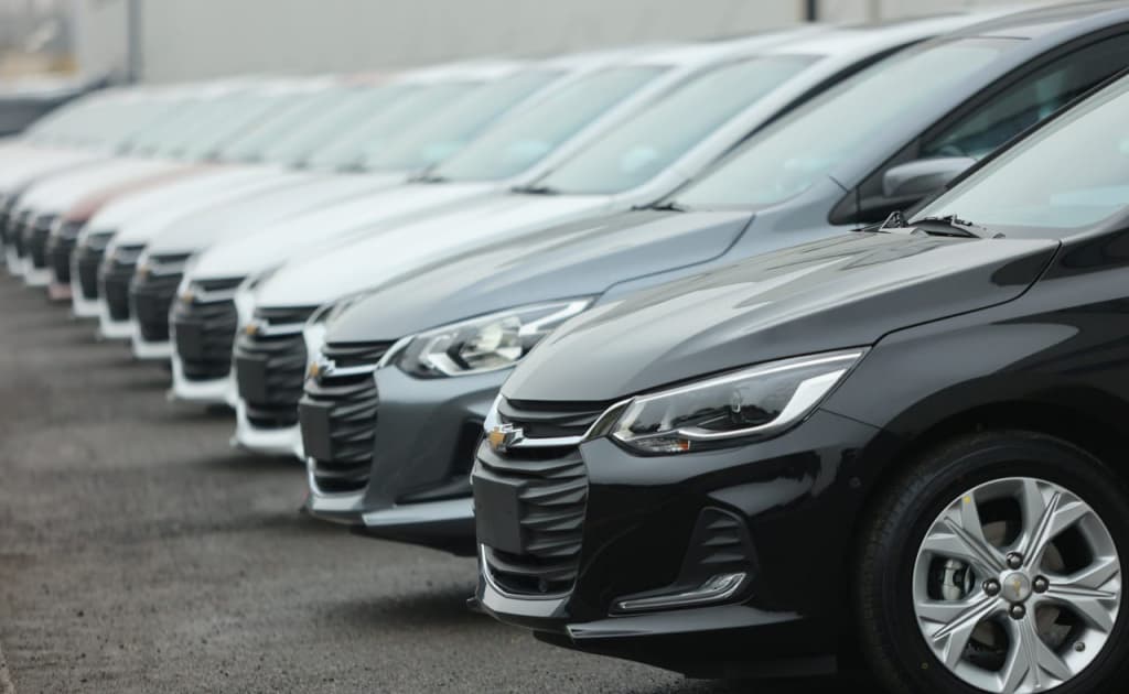 2025 yilda yengil avtomobillar savdosi 23 foizga pasaygan