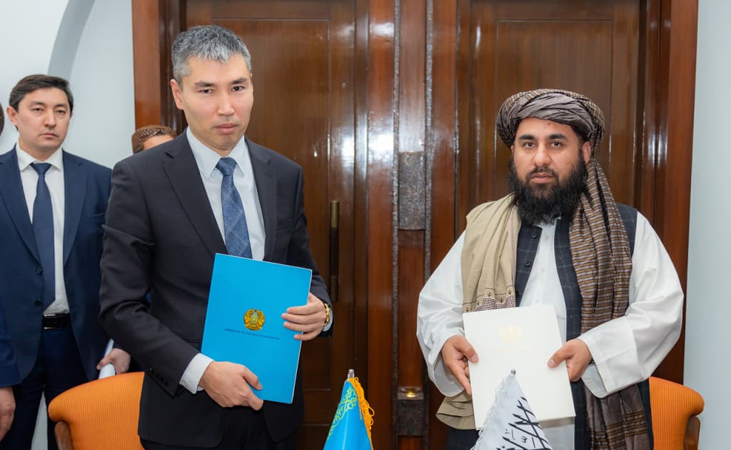 Qozog‘iston Afg‘onistonni bozorga bog‘laydi — Transafg‘on temir yo‘lini qurishga kelishib olindi