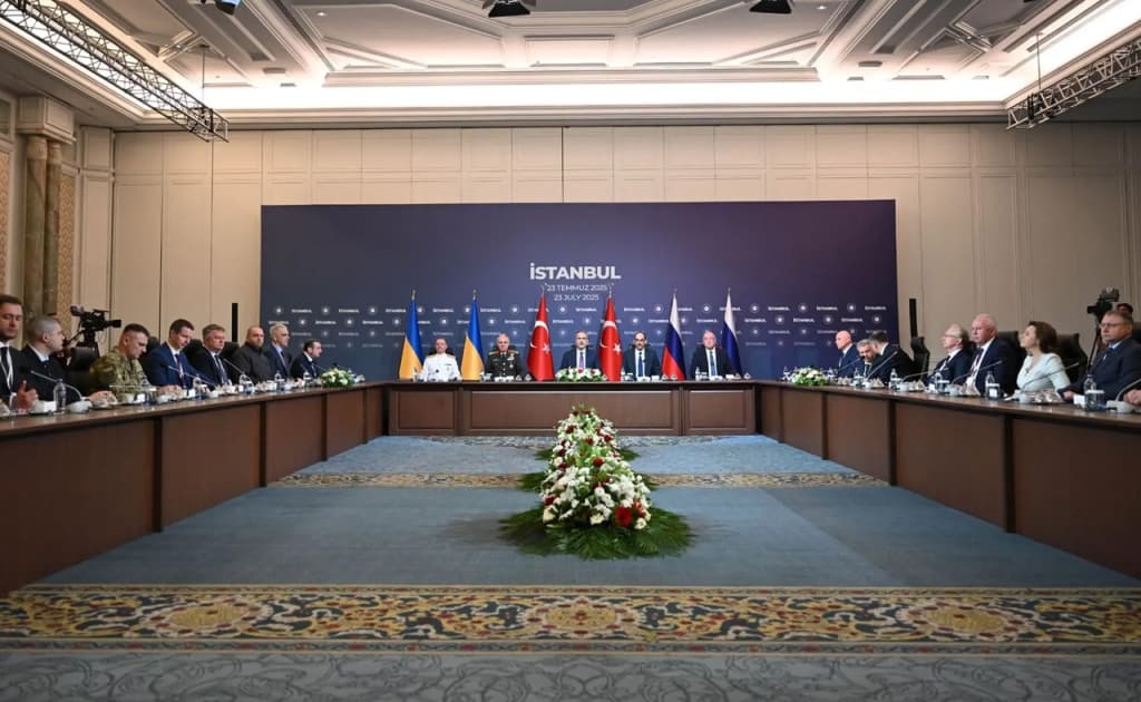 Istanbulda o‘tgan uchinchi Ukraina va Rossiya muzokarasida Putin-Zelenskiy uchrashuvi taklif etildi