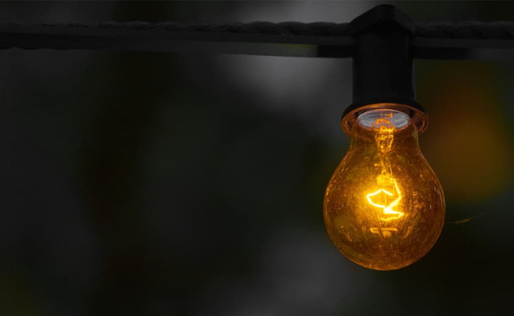 Сенат чиқинди учун тўловни электр тўлови билан боғлашни танқид қилмоқда