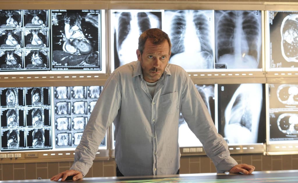 Bemorning sog‘lom oyog‘ini kesgan shifokorga hukm o‘qildi