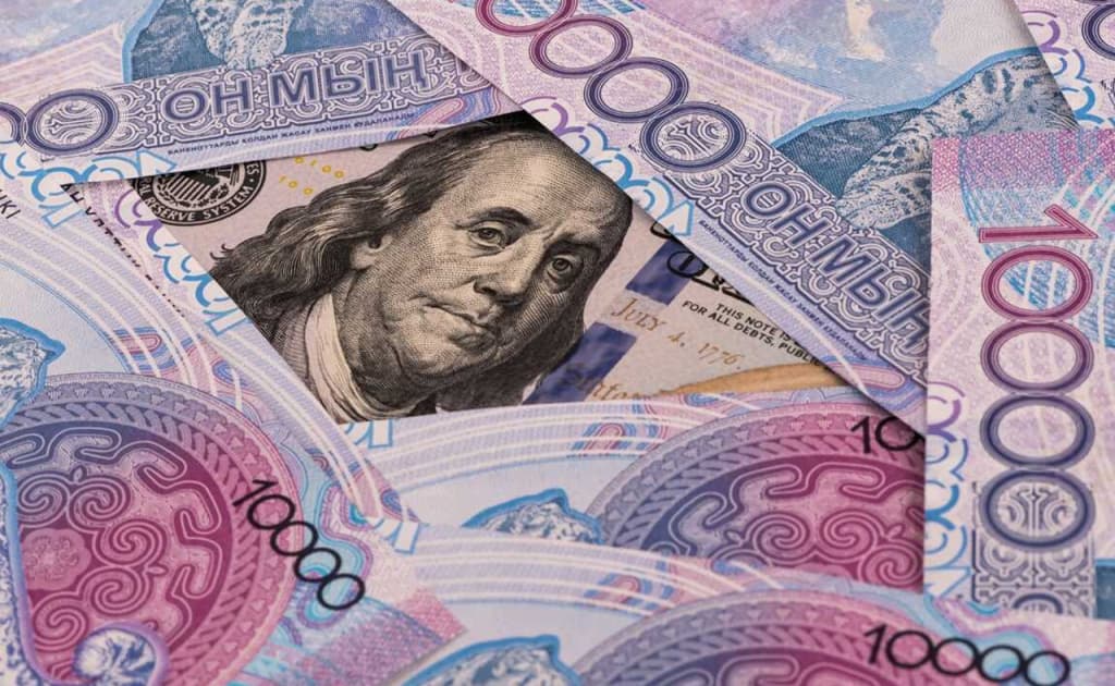Qozog‘iston tangasi tarixiy minimumga tushdi, Markaziy bank intervensiya boshladi