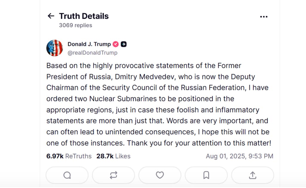 Tramp Medvedevning tahdidlaridan keyin «tegishli hududlar»ga ikkita atom suvosti kemasini joylashtirishni buyurdi