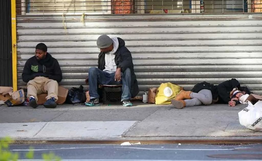 «101-kilometrdan tashqariga»: Tramp «bomj»larni Vashingtondan chiqarib tashlashni buyurdi