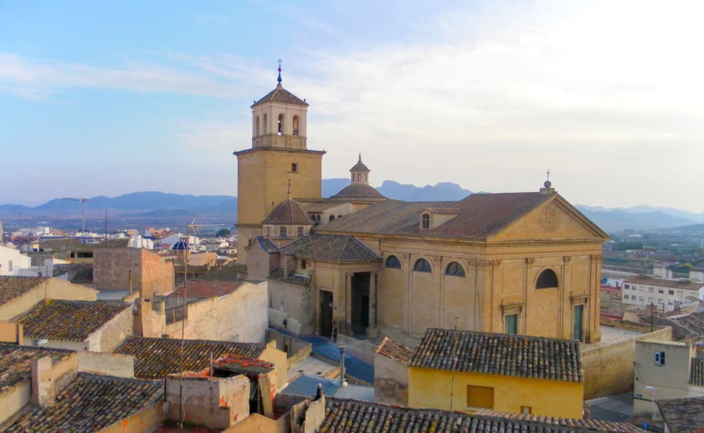 Ispan shahrida jamoat joylarida Ramazon va Qurbon hayitini nishonlash taqiqlandi