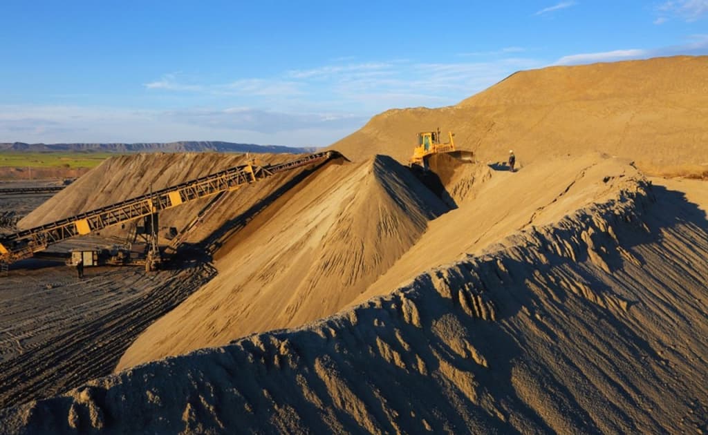 Навоийдаги олтин майдони бошланғич нархидан 16 баравар қимматга сотиб олинди