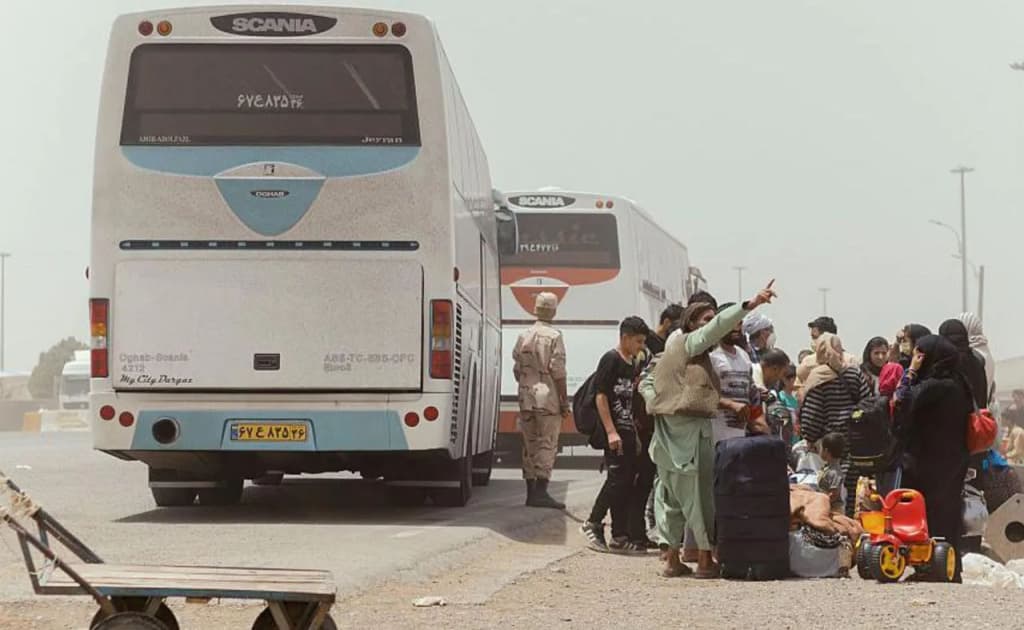 Afg‘onistondagi avtobus halokatida 73 nafar deportatsiya qilinganlar o‘ldi