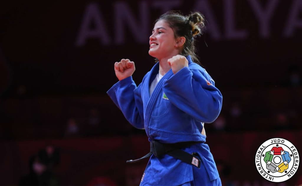 Olimpiadachi Diyora Keldiyorova ona bo‘ldi