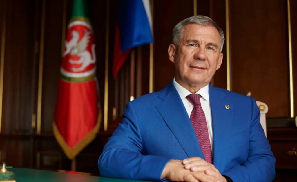 Rus tilini bilmagan bolani maktabga kiritmaslik — «bema’nilik» — Tatariston prezidenti