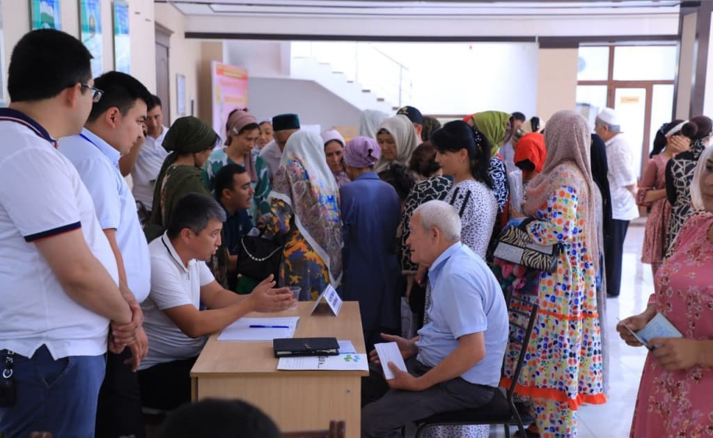 Ishsiz va kam ta’minlangan fuqarolarga til va kasb o‘rganish vaucheri beriladi