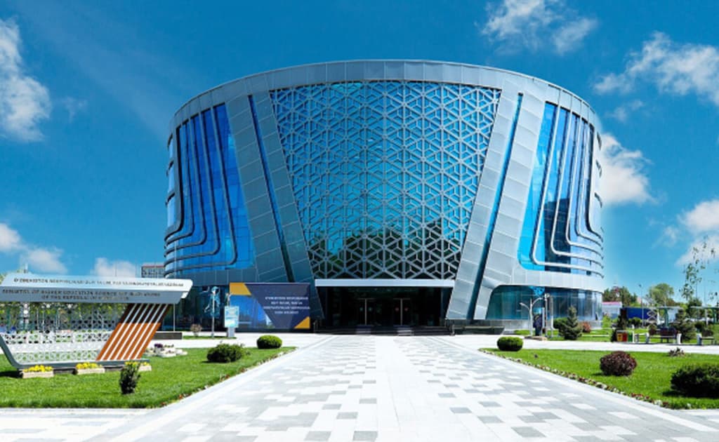 Litsenziyalar o‘yini: Oliy ta’lim vazirligi yolg‘onchimi?