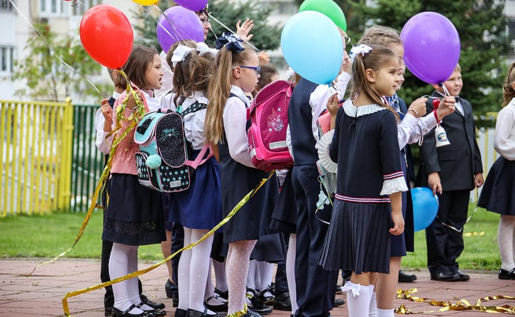 Rossiyada 1-sinfga boruvchi bolalar soni 25 foizga qisqardi