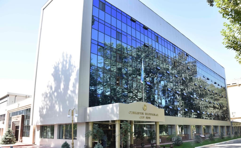 Oliy sud raisining birinchi o‘rinbosari ishdan olindi