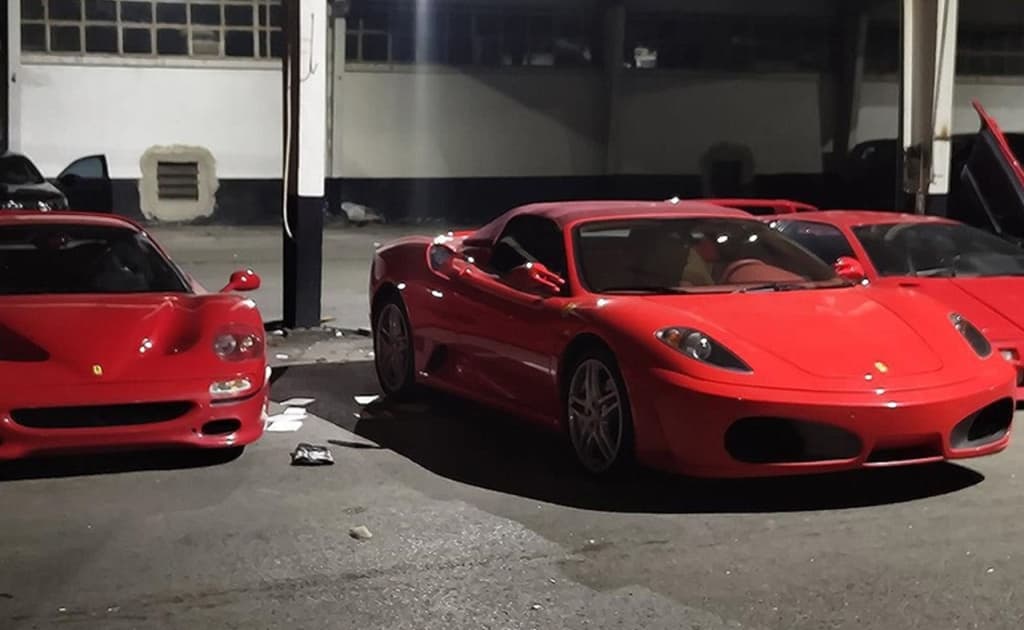 Suriyada yangi hayot: Asadning Ferrari va Mercedes'lari xalqqa qaytarilmoqda