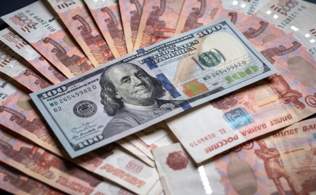 Rublga nimalar bo‘lmoqda? Dollar kursi 85, yevro esa 100 rublga yaqinlashdi