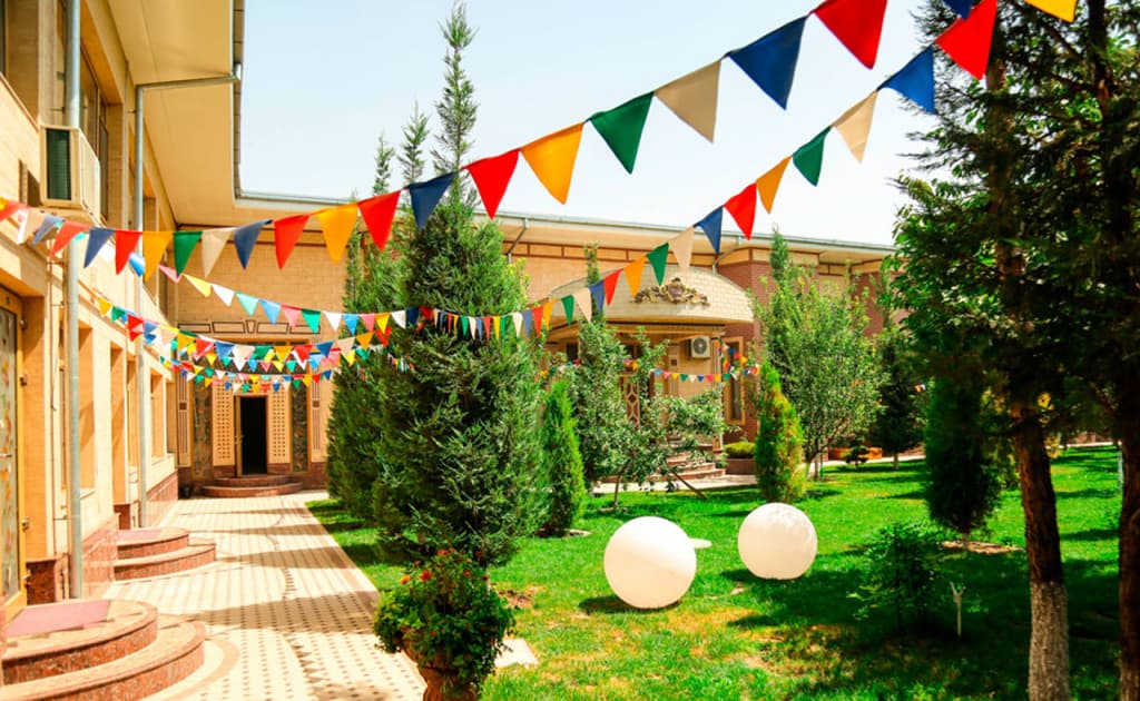 Bog‘cha mudiralari maktab direktori o‘rinbosari bilan bir xil maosh oladi