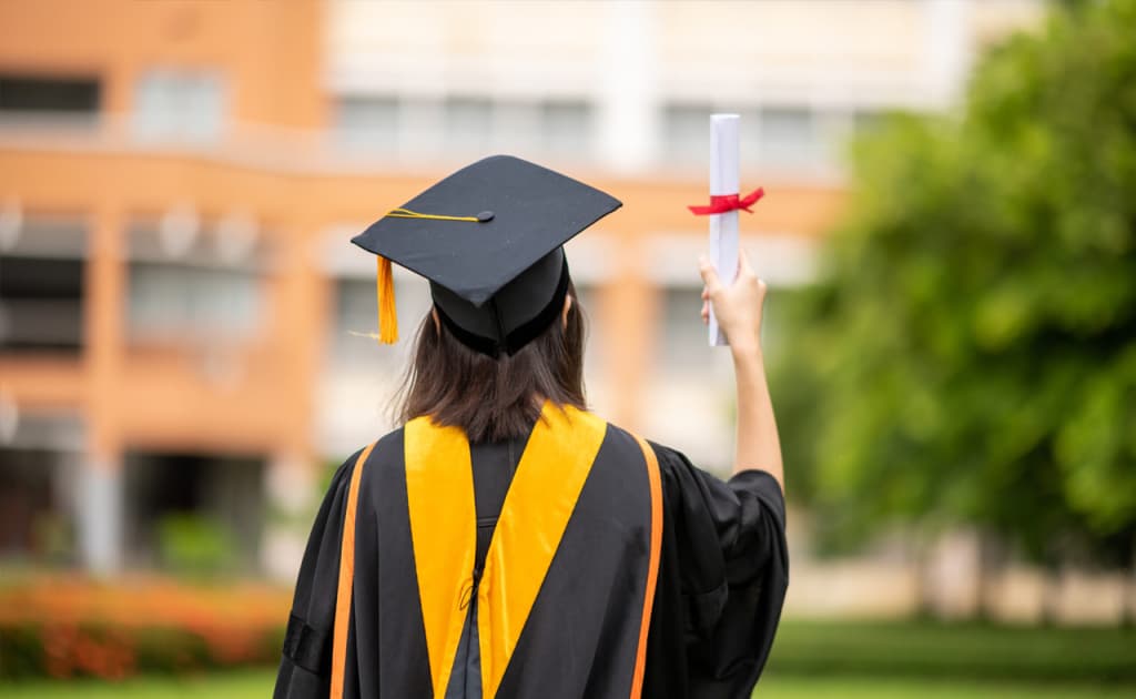 Magistr xotin-qizlar uchun kontrakt to‘lovini qoplash arizasi uzaytirildi