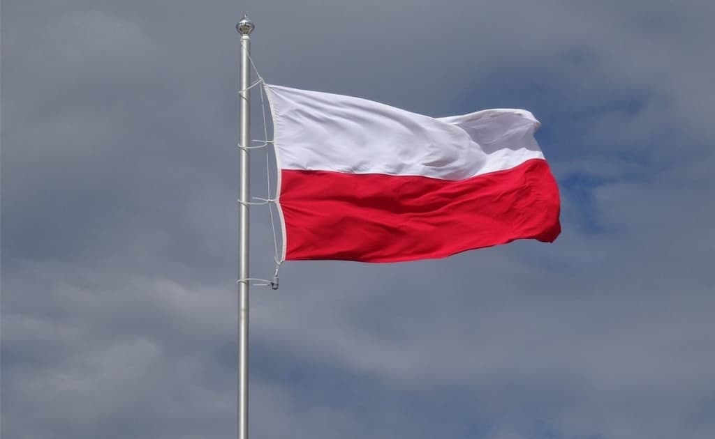 Polsha o‘z fuqarolarini Belarusni tark etishga chaqirdi