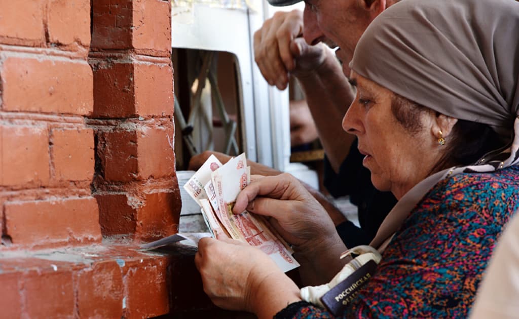 Rossiyada migrantlar uchun pensiya bekor qilinishi taklif qilindi