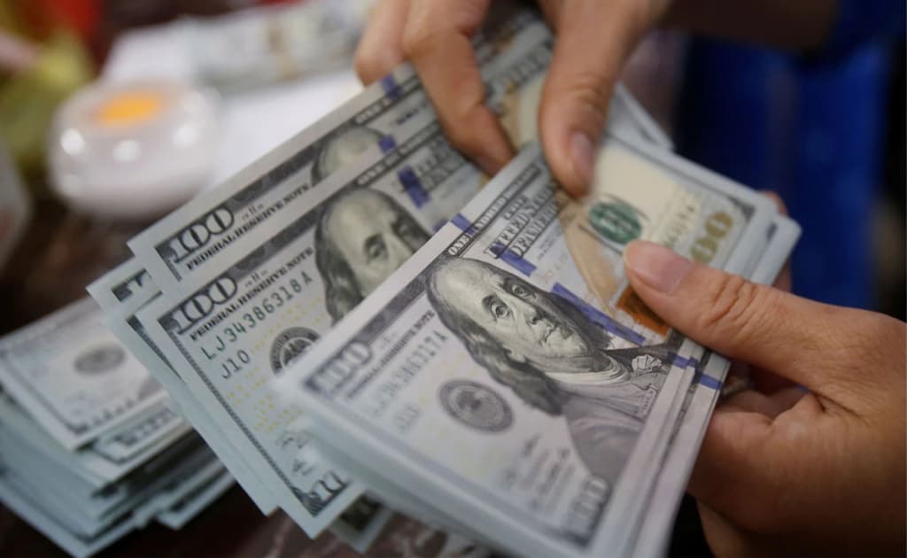 Bugun qaysi banklarda dollar ayirboshlash qulayroq?