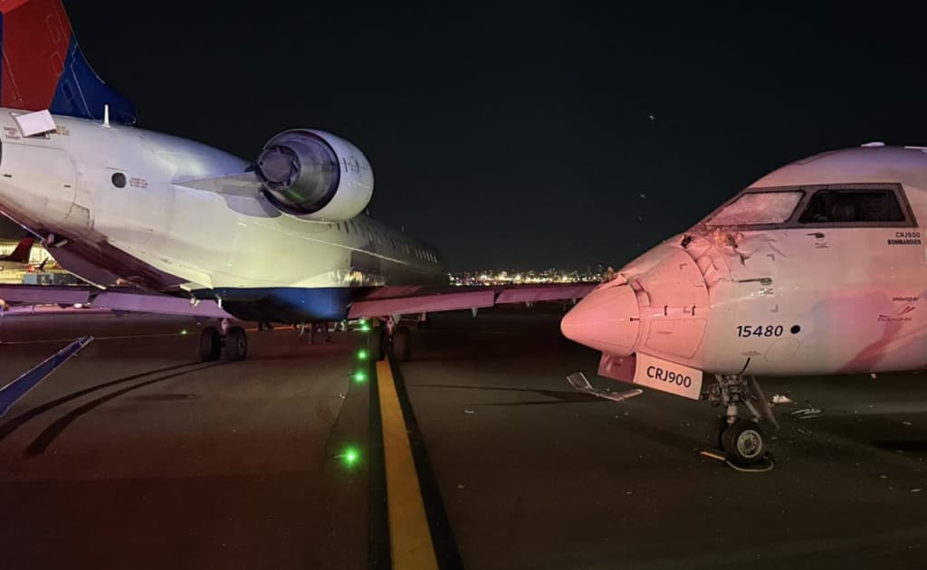 Nyu Yorkda ikki yo‘lovchi samolyot to‘qnashdi