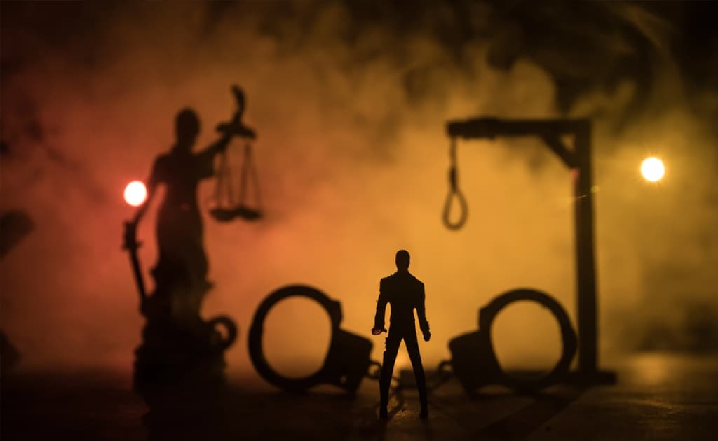 Qirg‘izistonda bolalar va ayollarga qarshi jinoyatlar uchun o‘lim jazosi taklif etildi