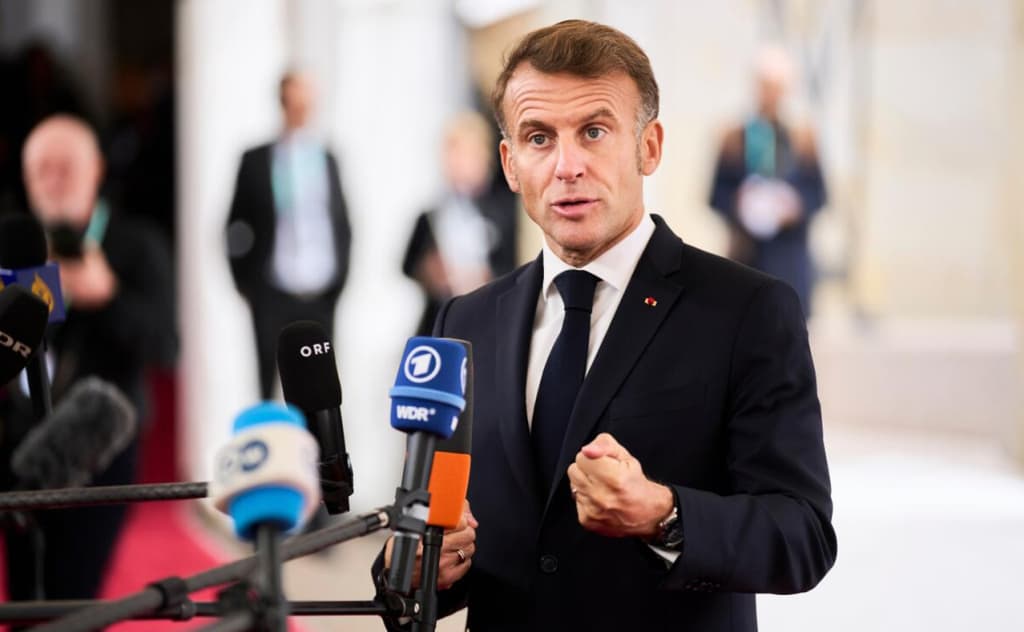 Makron Rossiya «xufiyona flotini» to‘xtatish uchun tankerlarni ushlab qolishni taklif qildi