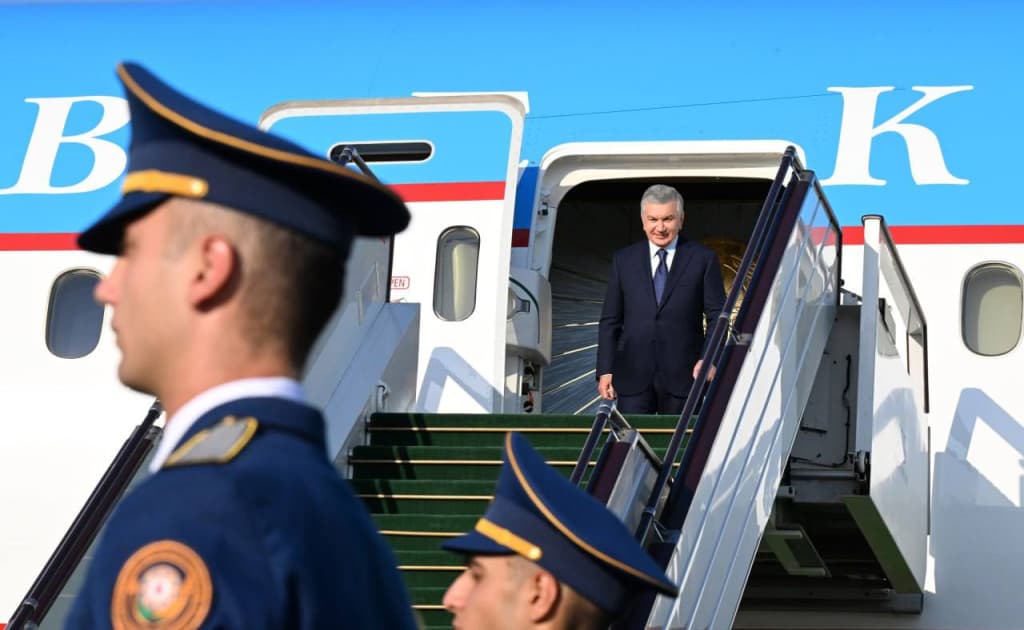 Shavkat Mirziyoyev Ozarboyjonda